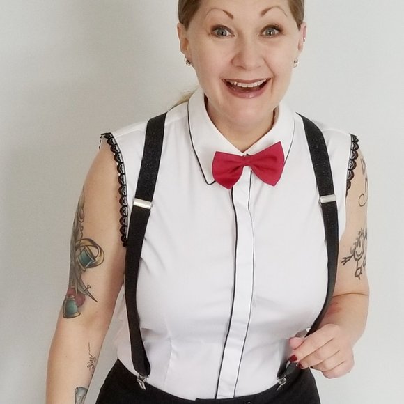 Confessions of a Refashionista Tops - Refashioned Sleeveless Blouse (M/L)